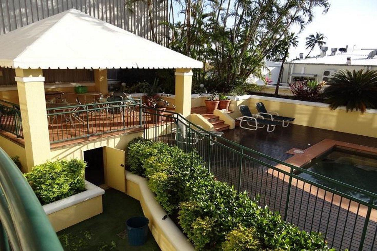 Il Palazzo Holiday Apartments Cairns Exterior foto