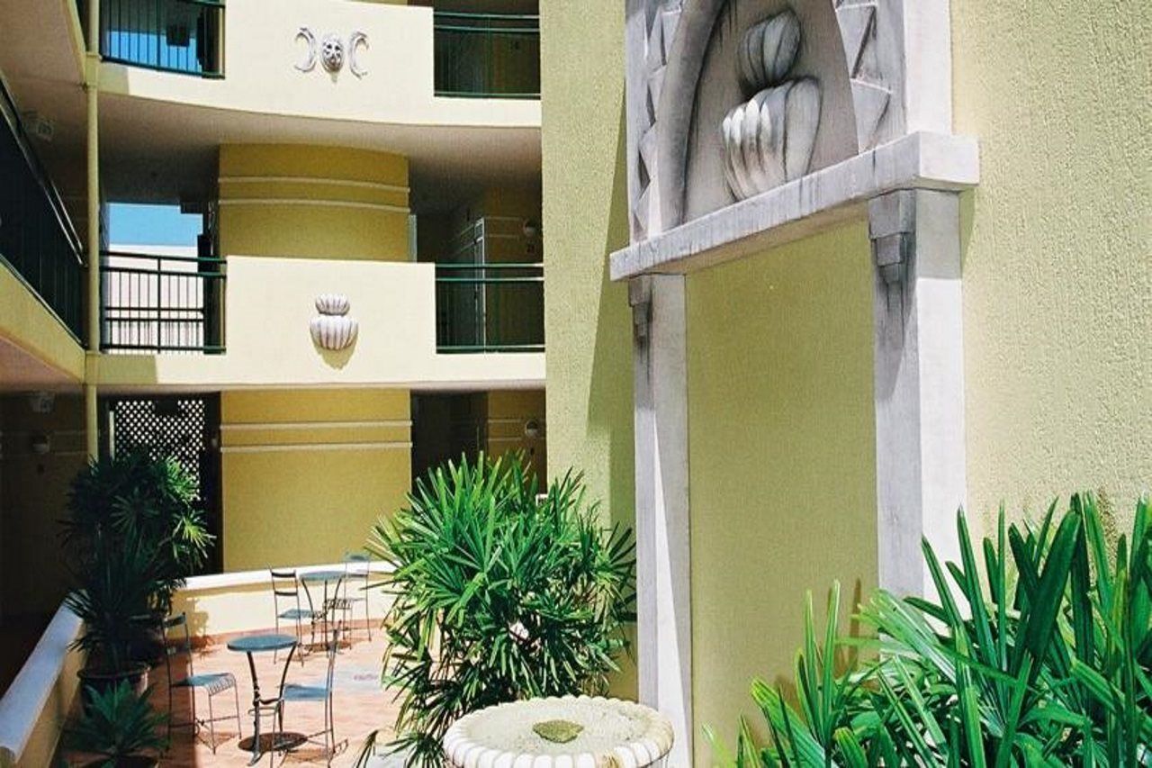 Il Palazzo Holiday Apartments Cairns Exterior foto
